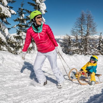 basekamp-mountain-budget-hotel-katschberg-winter-rodeln.jpg
